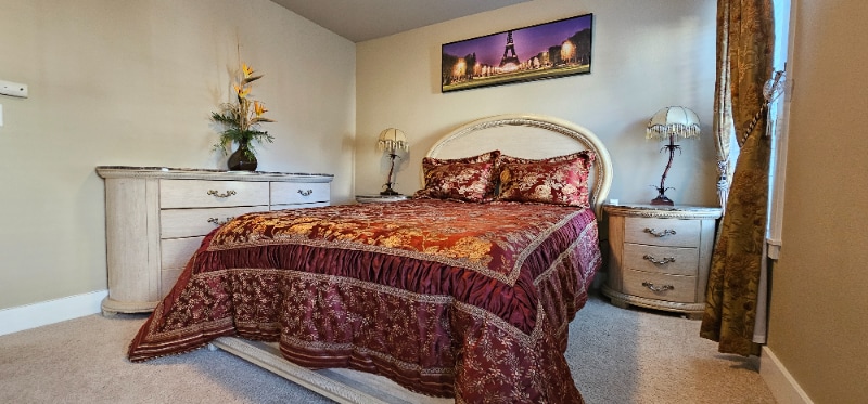 Primary Photo - 9003 105 Ave SW