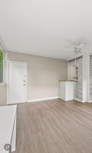 Building Photo - 103 La Rue Pl NW