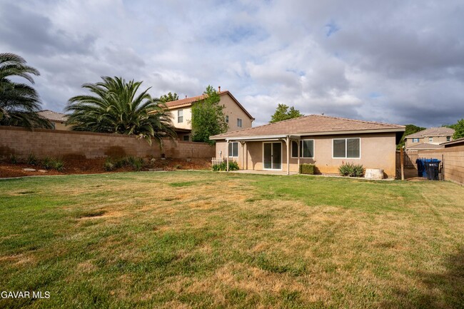 Building Photo - 42144 Madison Dr