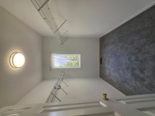 Building Photo - 4036 Boulder Ct