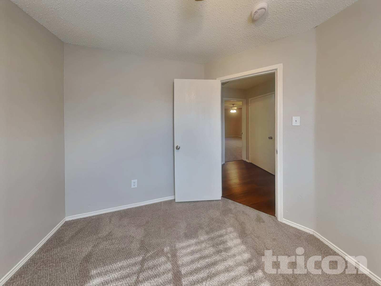 Building Photo - 7422 Amber Dr