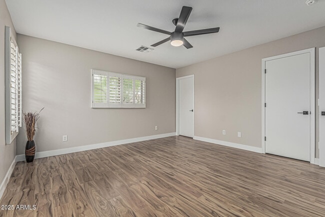 Building Photo - 3212 W Lucia Dr