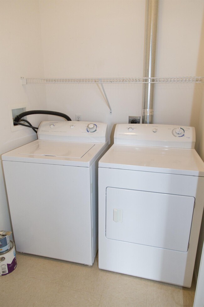 Building Photo - 649 Old Hwy 8 NW