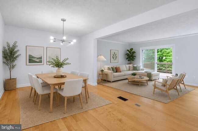 Building Photo - 508 Palmspring Dr