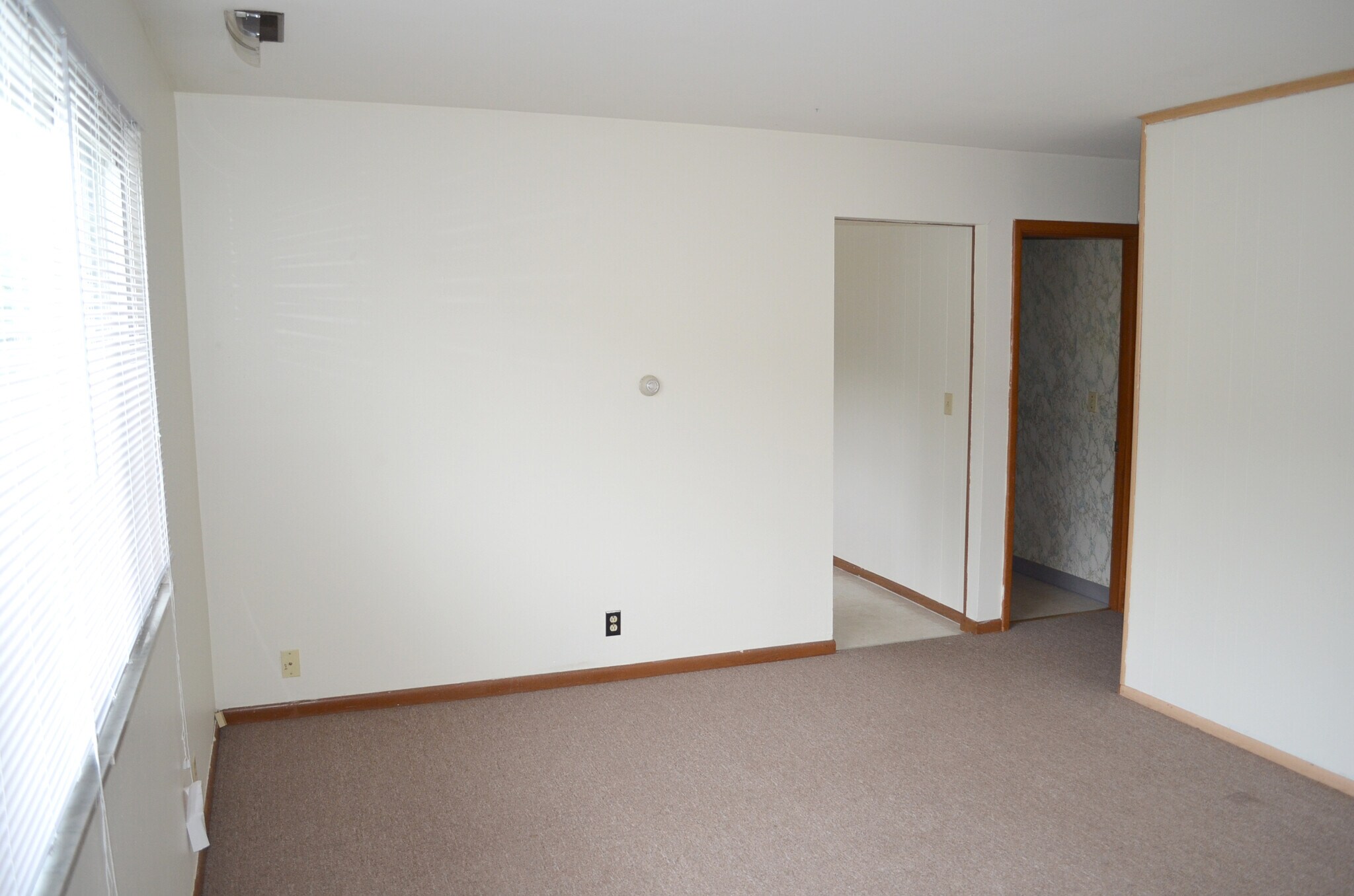Building Photo - 6626 Ervin Rd