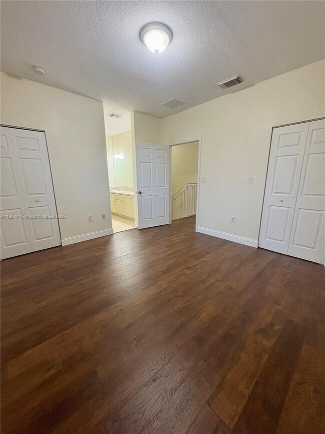 Building Photo - 18201 SW 108th Pl