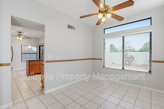 Building Photo - 4566 W Shannon St