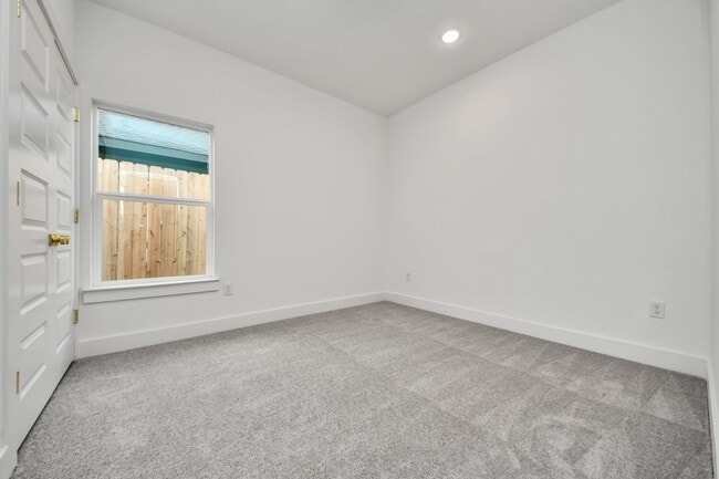 Building Photo - 9309 Caddo Rd