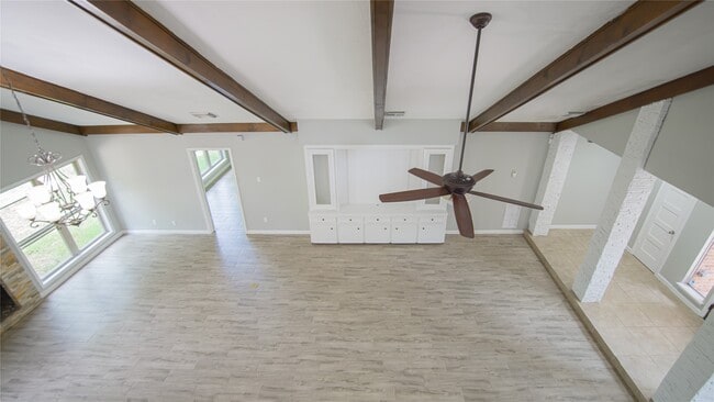 Building Photo - 3406 Deerwood Ln