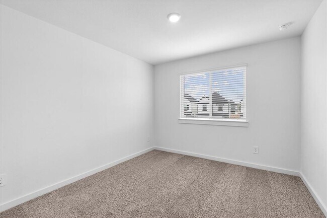 Building Photo - 3221 Rainwood Gate Dr
