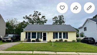 Front of House - 87 Village Dr