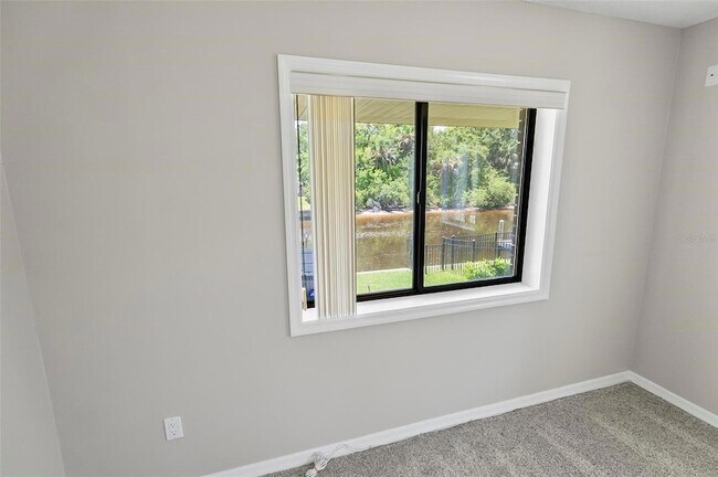 Building Photo - 20 Conley Ct