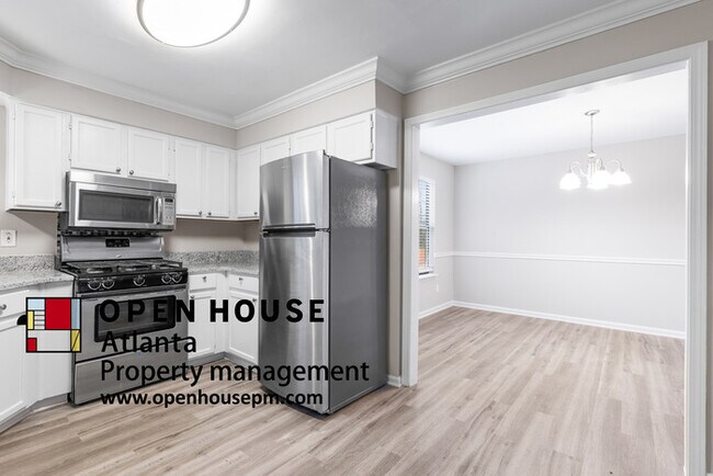 Building Photo - 521 Roys Ct, Lawrenceville