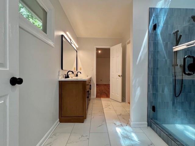 Building Photo - 5175 Sunburst Dr