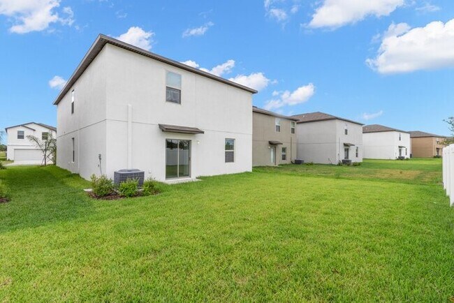 Building Photo - LIKE NEW 5 Bedroom Home for RENT in Touchstone!