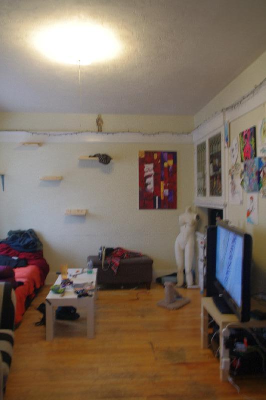 Building Photo - 220 South St