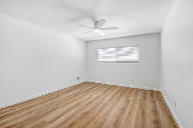 Building Photo - 3099 Ginger Ave