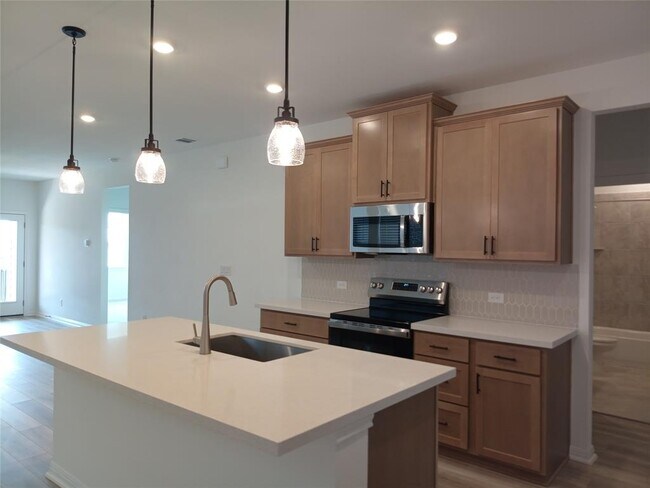 Building Photo - 737 Drystone Trail