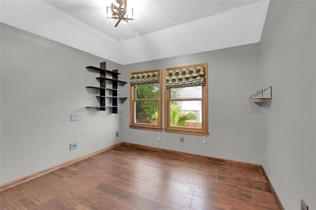 Building Photo - 16514 Barker Ranch Ct