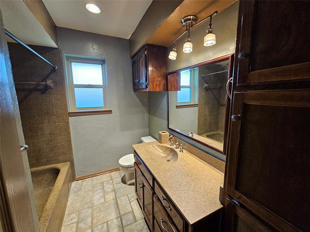 Building Photo - 1701 Coral Rock Ct