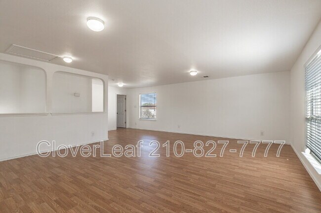 Building Photo - 3329 Bluebird Ridge Dr