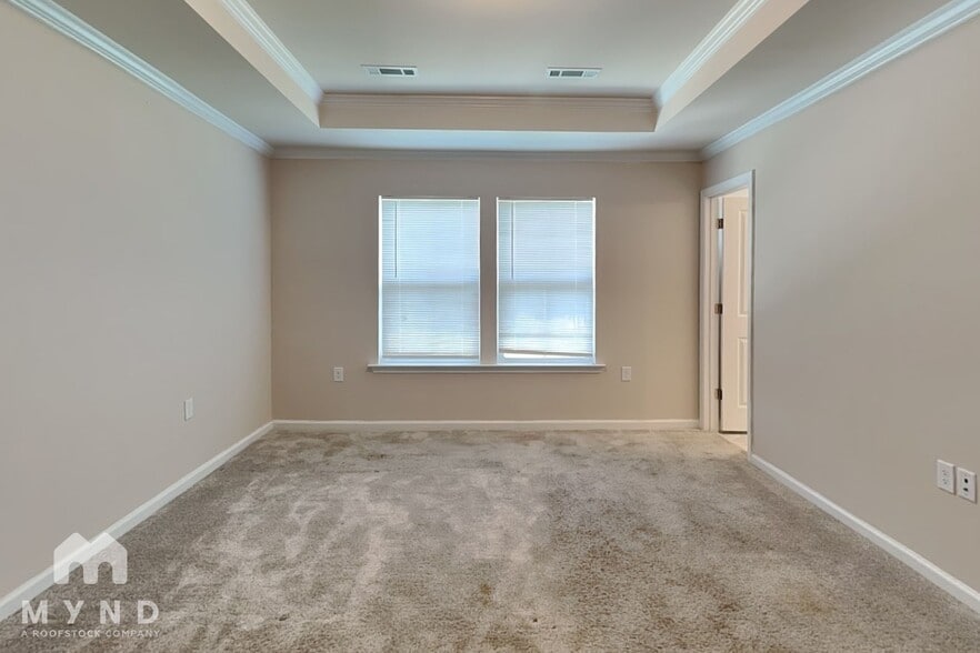 Building Photo - 845 Falls Grove Trl