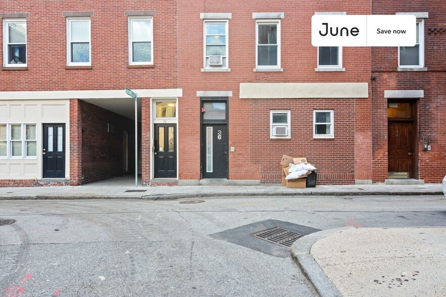 Building Photo - 36 N Bennet St