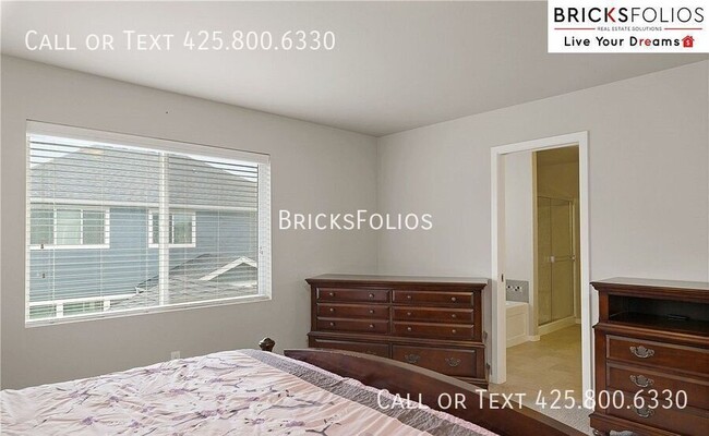 Building Photo - 17611 28th Avenue Ct E