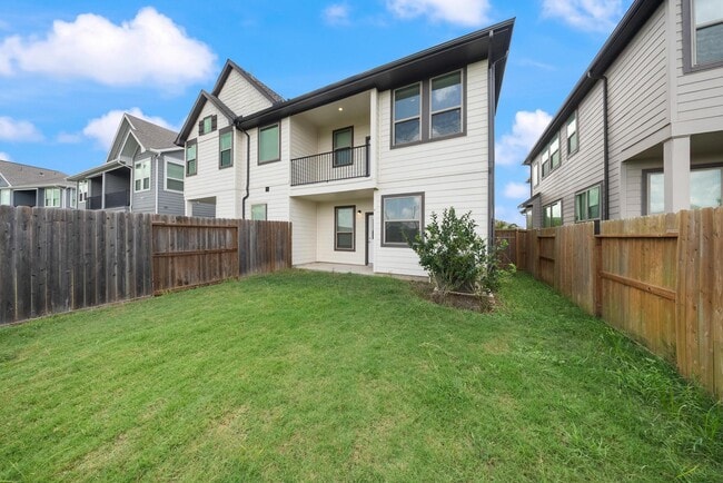 Building Photo - 1615 Rustling Creek Dr
