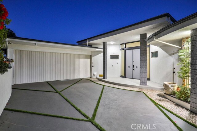 Building Photo - 1740 Cielito Dr