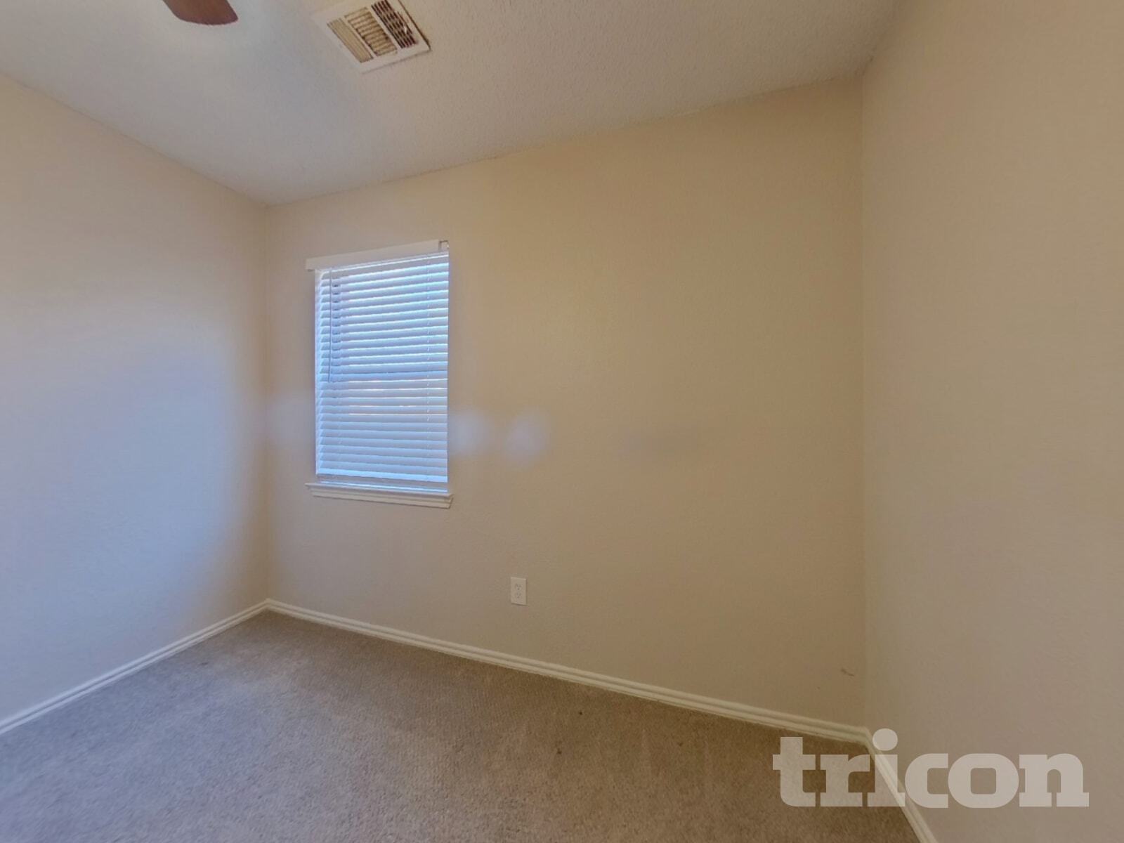 Building Photo - 5328 Waterford Dr