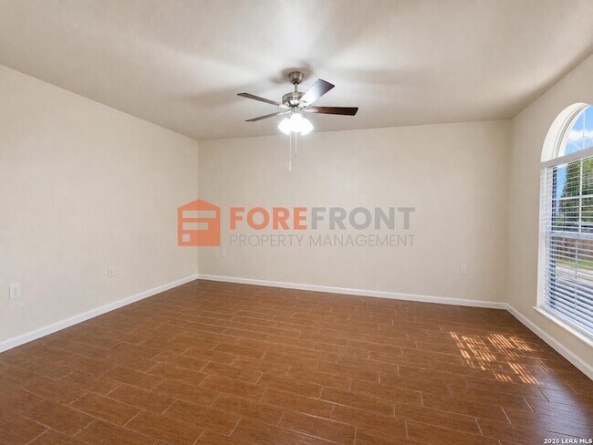 Building Photo - 7845 Village Oak Dr