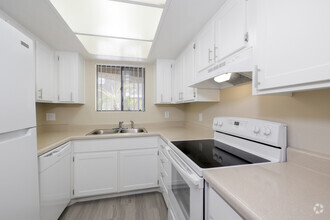 Interior Photo - Papago Park Apartments
