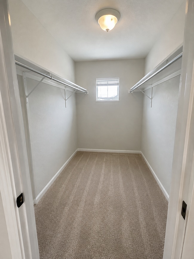 Building Photo - 4626 Bancroft Dr