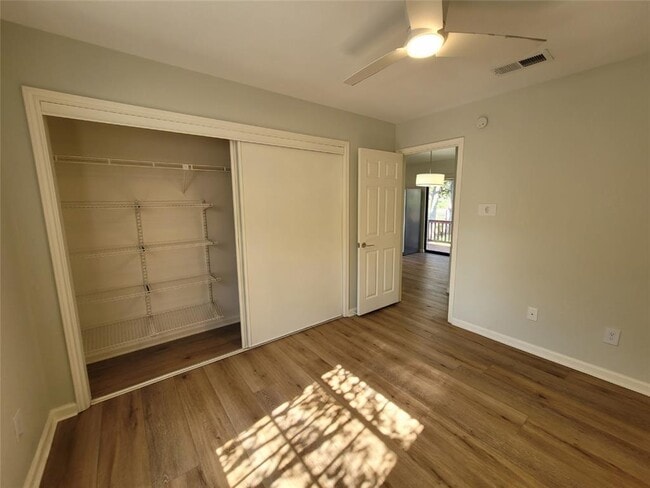 Building Photo - 4306 Bonnell Vista Cove