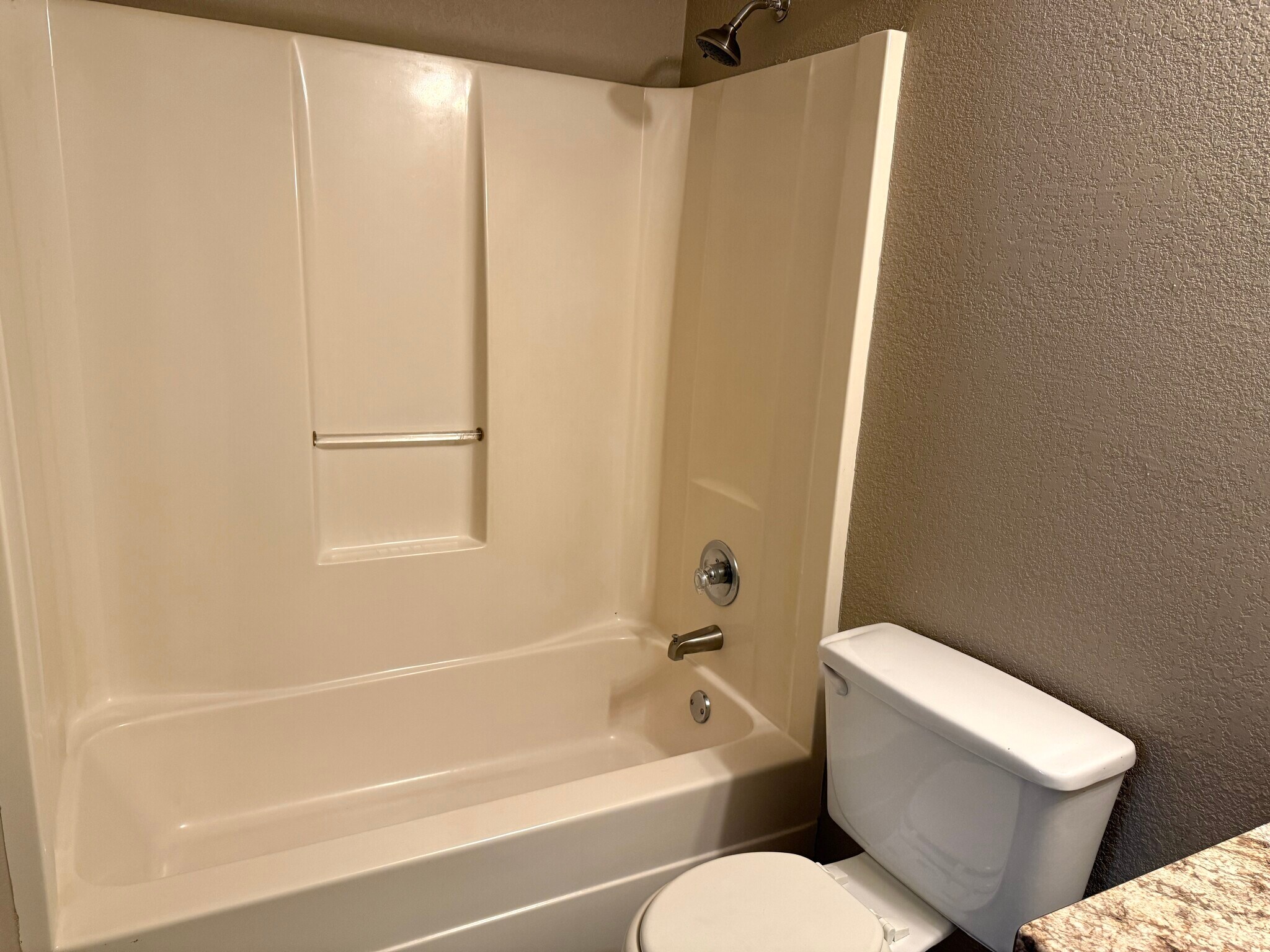 Primary Bathroom - 2804 Clifft St