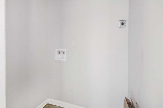 Building Photo - 3810 Lehall St