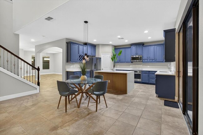 Building Photo - 1389 Heritage Landings Dr