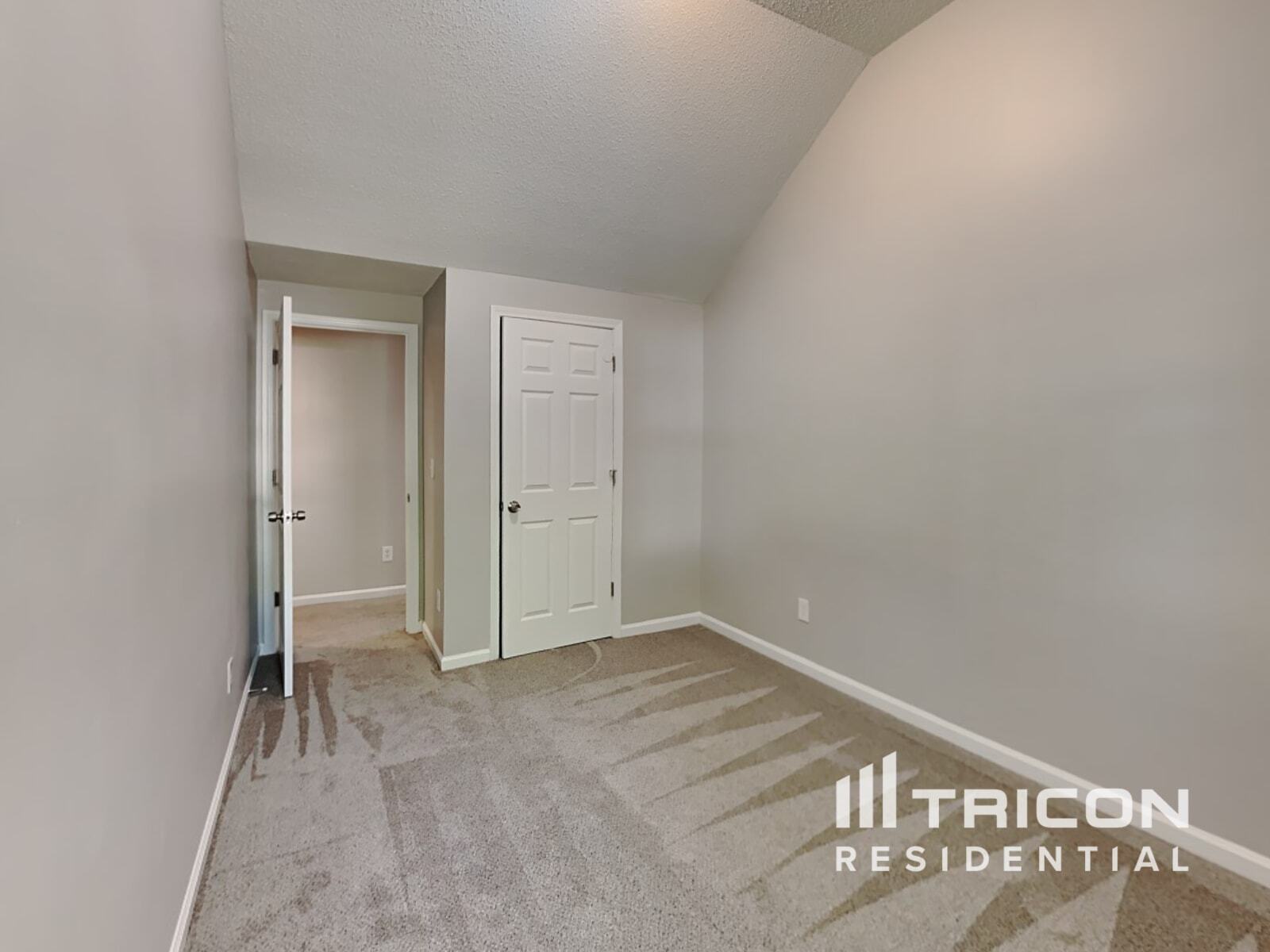 Building Photo - 1268 Winding Path Rd