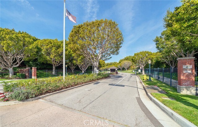 Building Photo - 4 Santa Cruz Ct