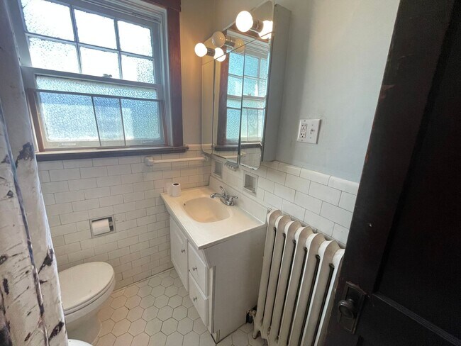 Building Photo - Charming Pittsburgh Retreat: 3-Bed Home with Hardwood Floors, Basement, and Private Porches