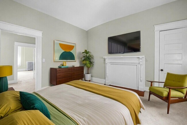 Building Photo - Timeless Ghent Home features charm and elegance in Historic Stockley Gardens