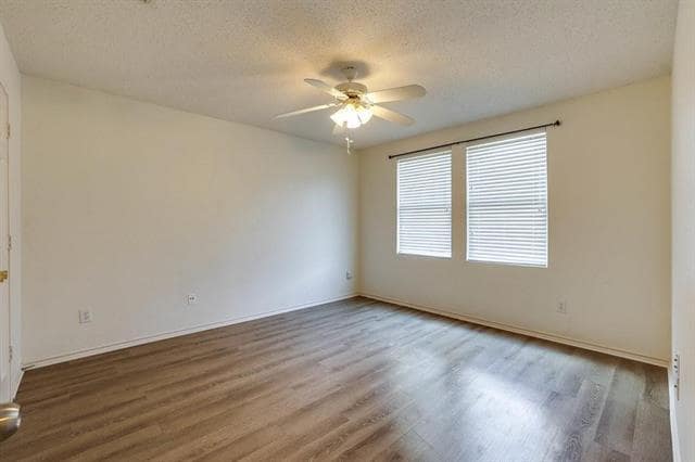 Building Photo - 638 Silvertop Rd