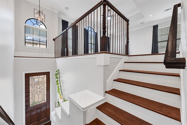 Building Photo - 1320 Studer St