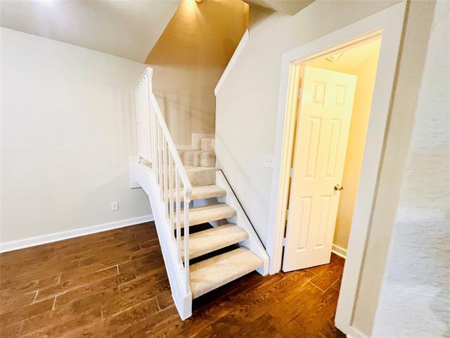 Building Photo - 5757 E University Blvd