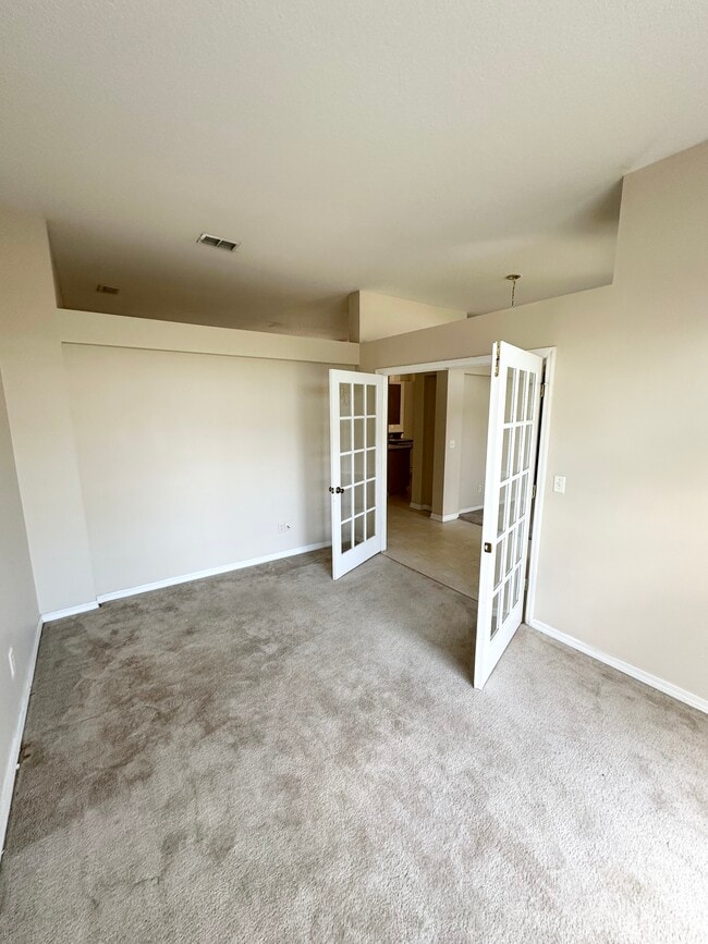 Building Photo - 15 Zinnia Trail