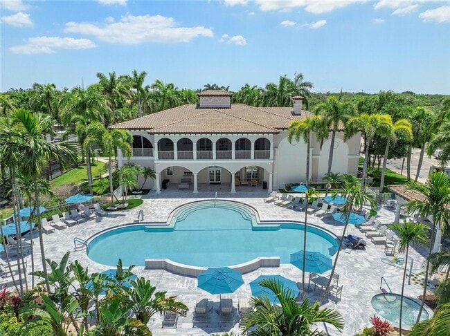 Building Photo - 8215 NW 125th Ln