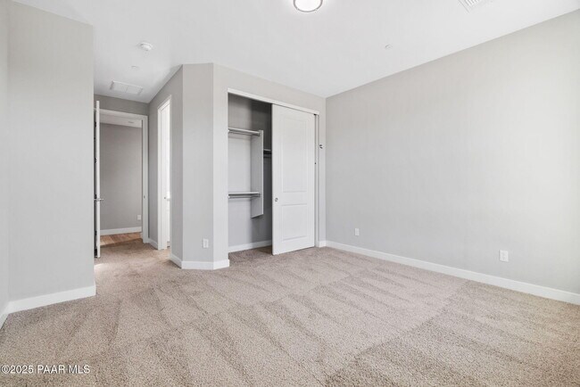 Building Photo - 1308 Rockwood Dr