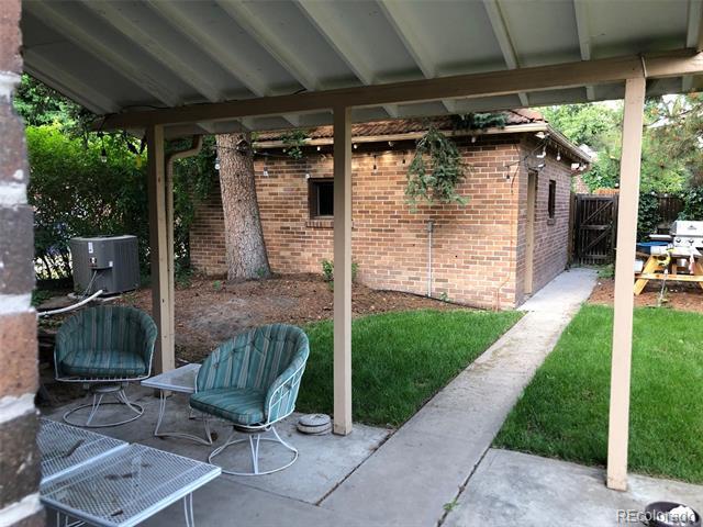 Building Photo - 454 Franklin St