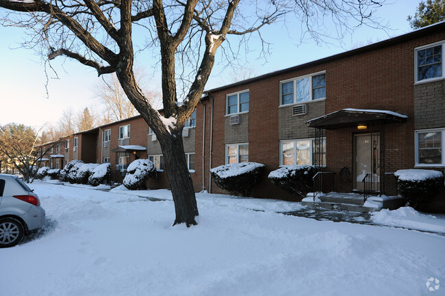 Building Photo - Ramapo Gardens Apartments